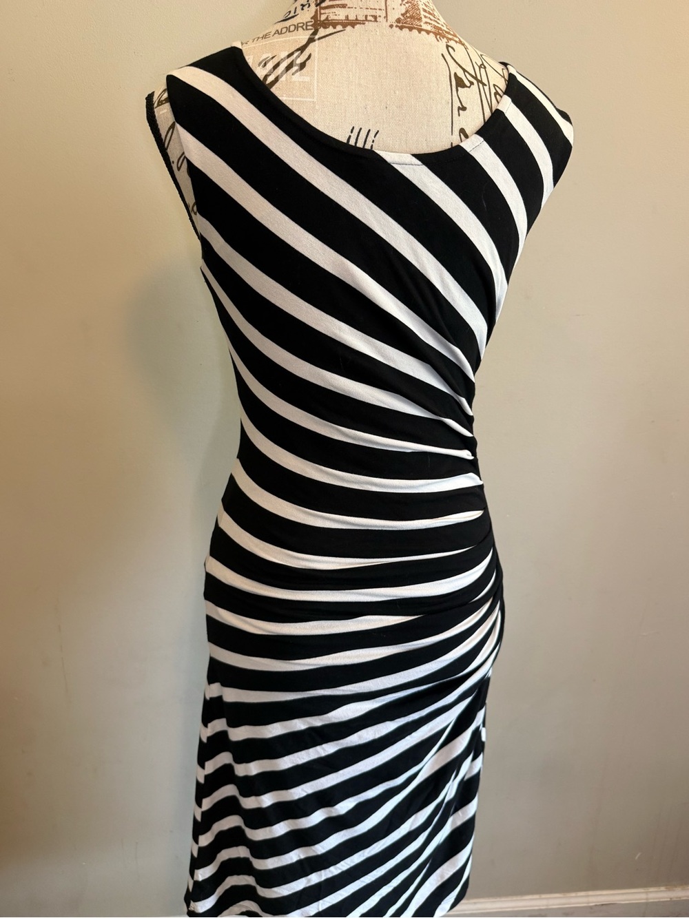White House Black Market Black and White Striped Ruched Midi Dress - Size 0 - Picture 7 of 11